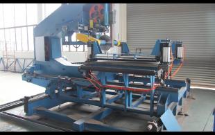 Belt Saw Cutting Machine