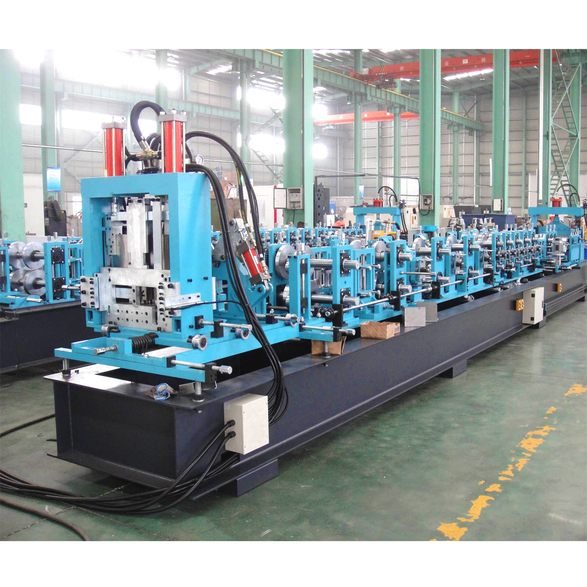 C Z Purin Roll Forming Machine with Siemens System