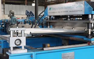 Roof Sheet Roll Forming Machine