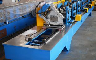 Fly-punch/Fly-cut CU purlin Roll Forming Machine